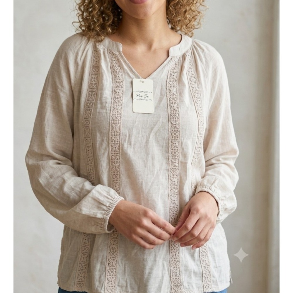Per Se brand blouse a neutral cream color and delicate lace‎ paneling Sz 1X